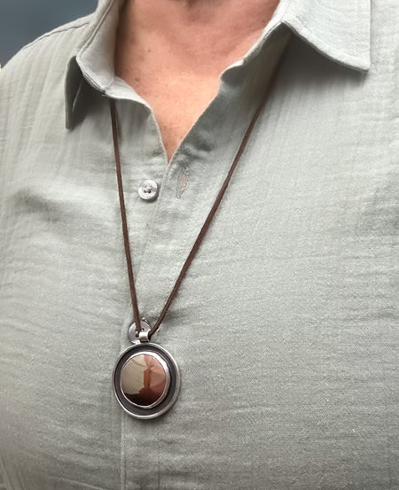 silver pendant with indian paint stone