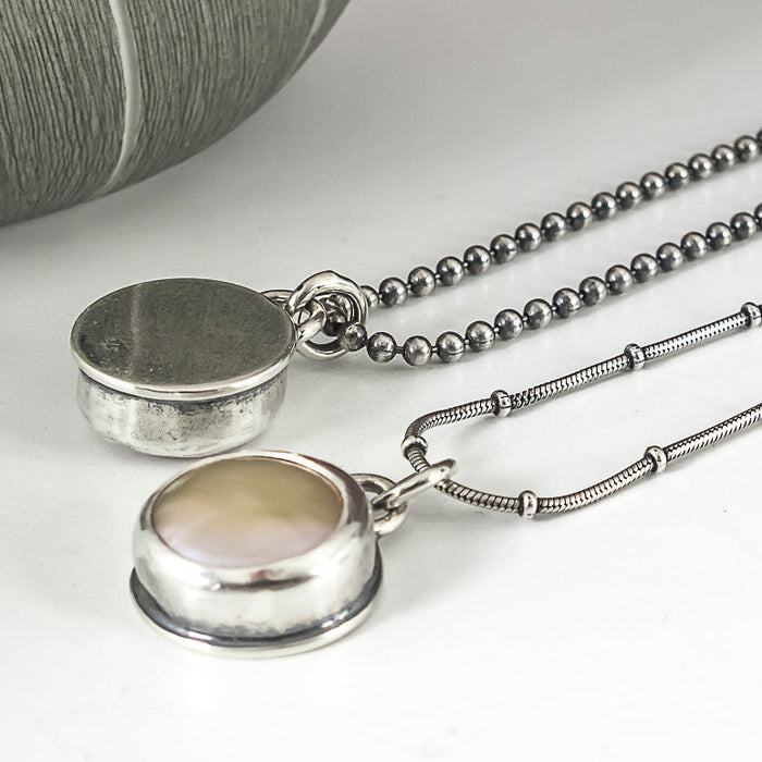 pearl necklace
