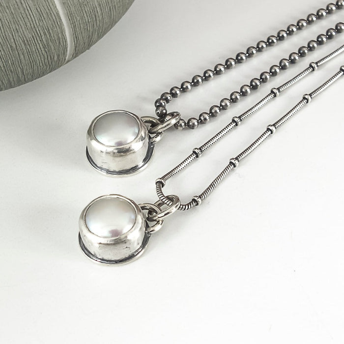 silver pearl necklaces