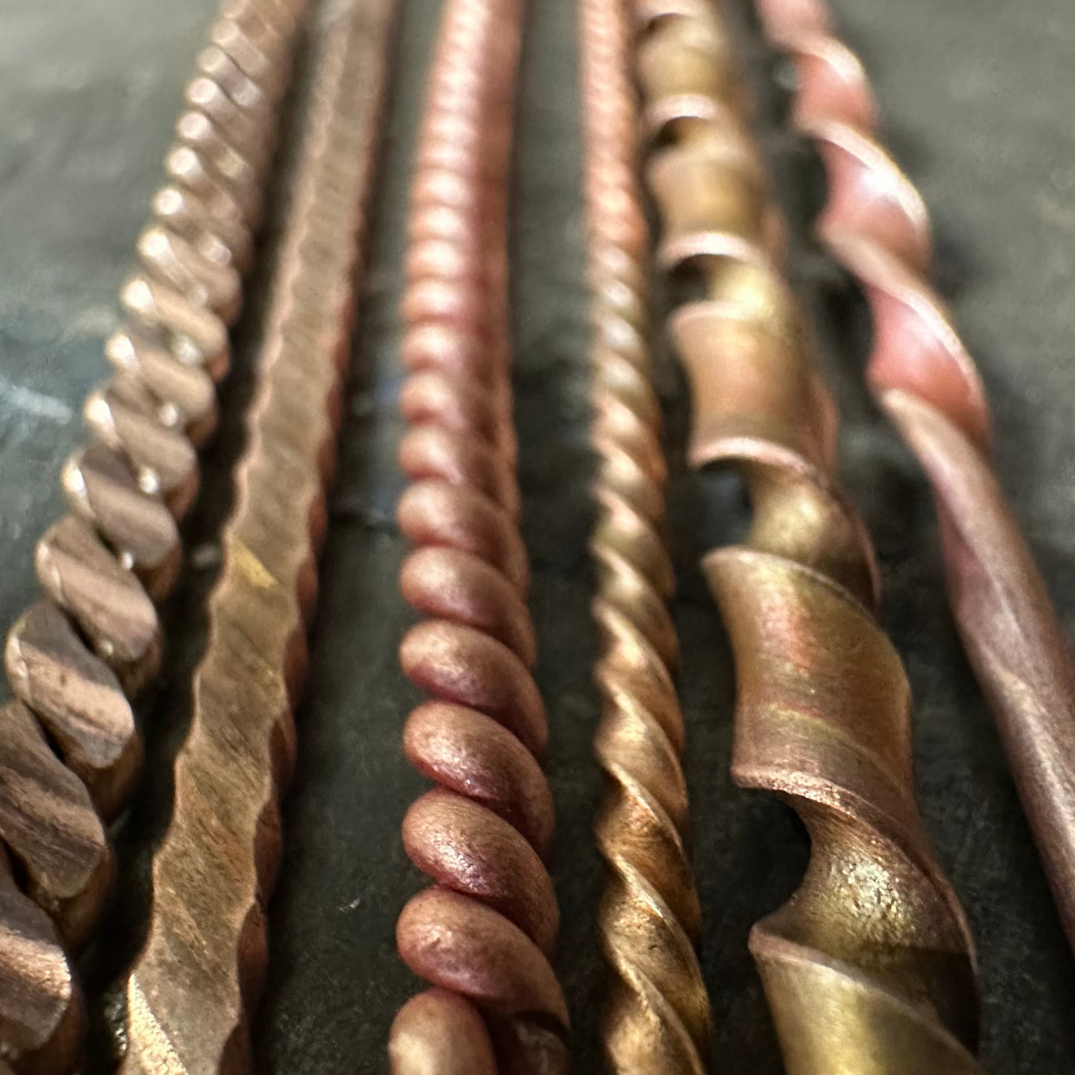 A Quick Guide to Twisting Wire - LjBjewelry
