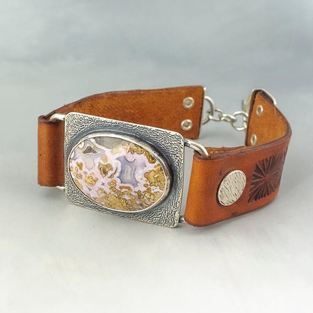 leather bracelet with agate stone