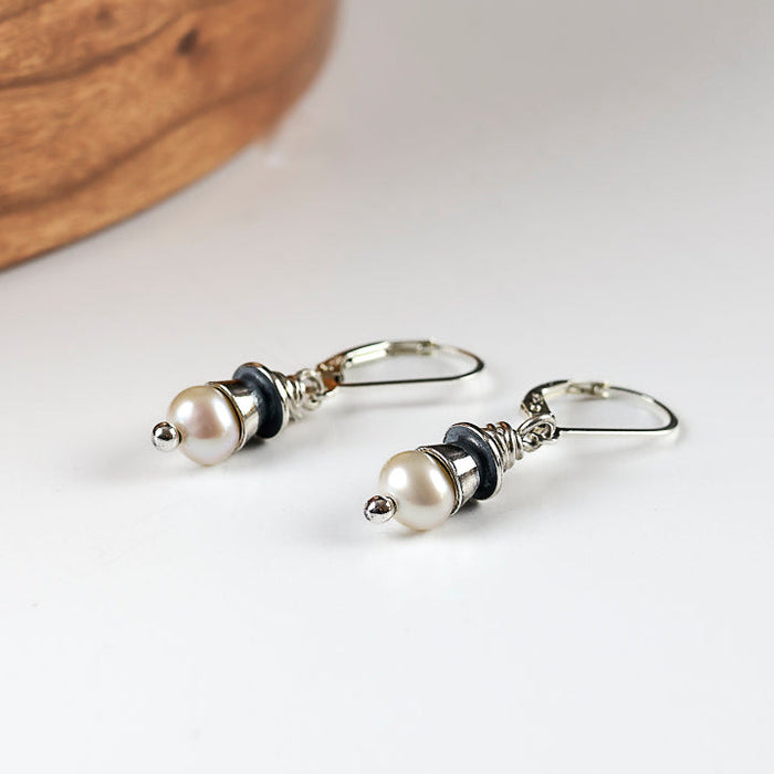 silver pearl dangle earrings