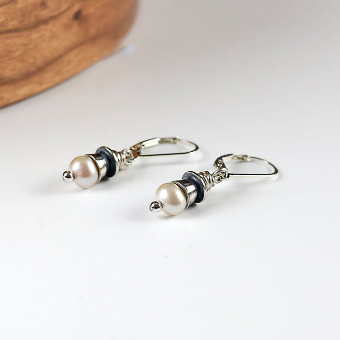 silver pearl dangle earrings