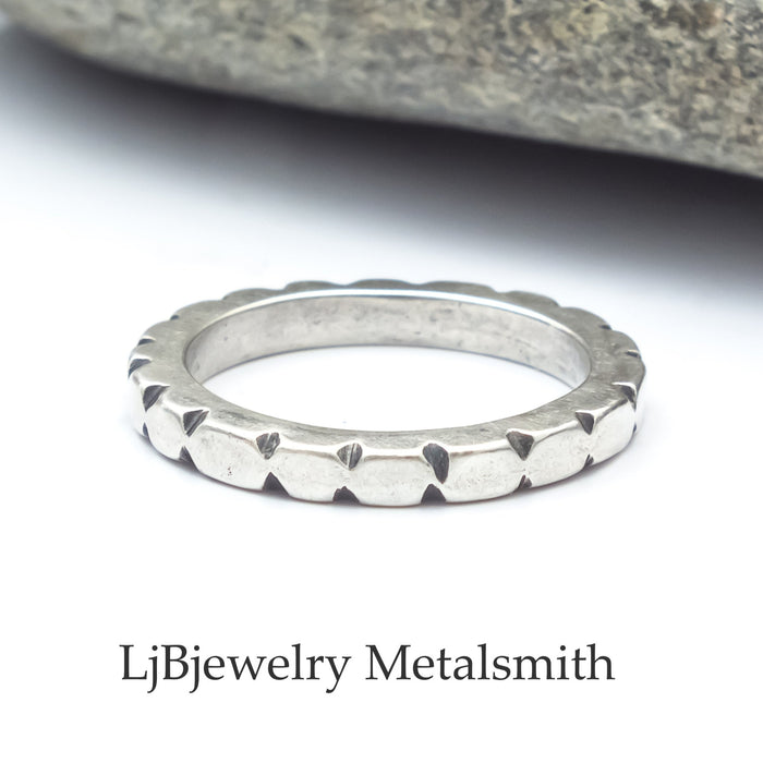 silver stacing ring