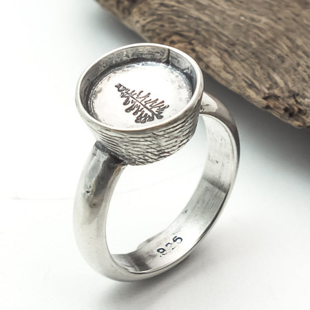 sterling silver tree with a tree design