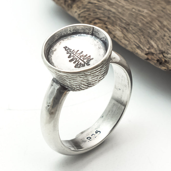 sterling silver tree with a tree design
