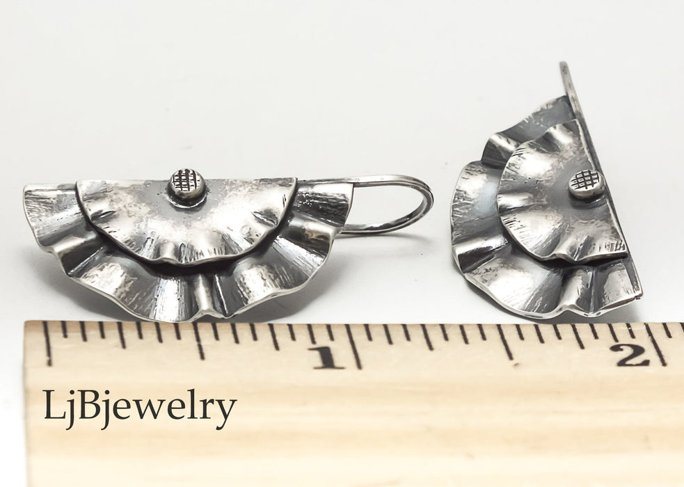 sterling silver wavy dangle earrings
